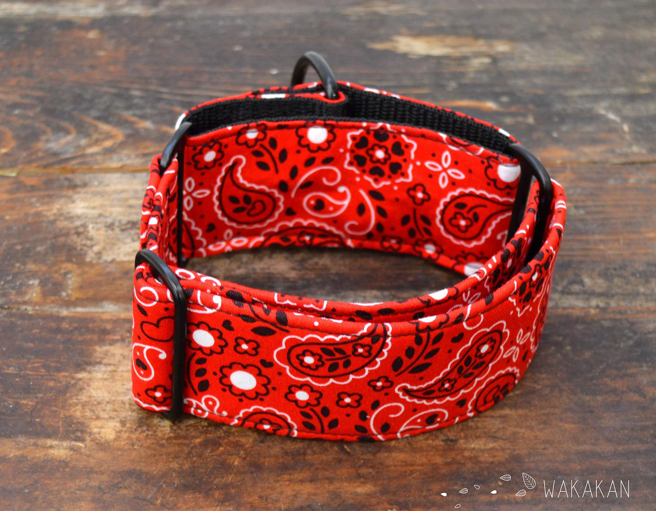 Collar Martingale: Red Bandana, Hecho a Mano en España por Wakakán