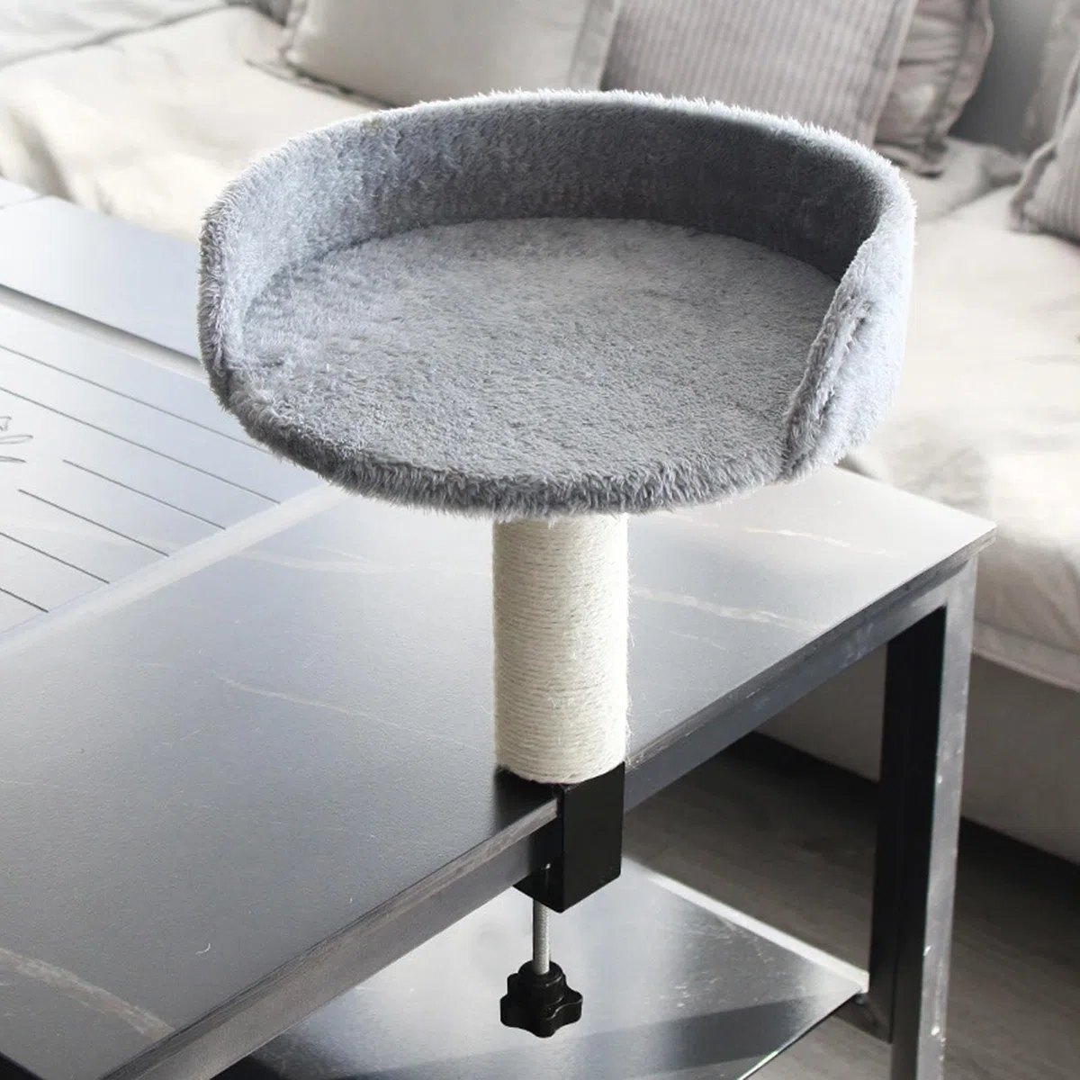 Cama para Gatos Montada En Escritorio Extraíble - Cama para Gatos Que Se Sujeta Al Escritorio - Colchón Suave Cómodo para Interior Dormitorio Sala Apartamento Hogar Mascotas Felinos