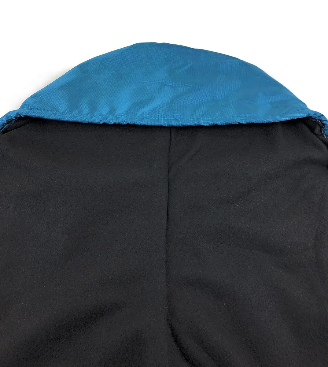 Horses, Funda para sillín de nailon con forro polar interior, apta para varios tamaños de sillín, fabricada con nailon exterior y suave forro polar en el interior, verde