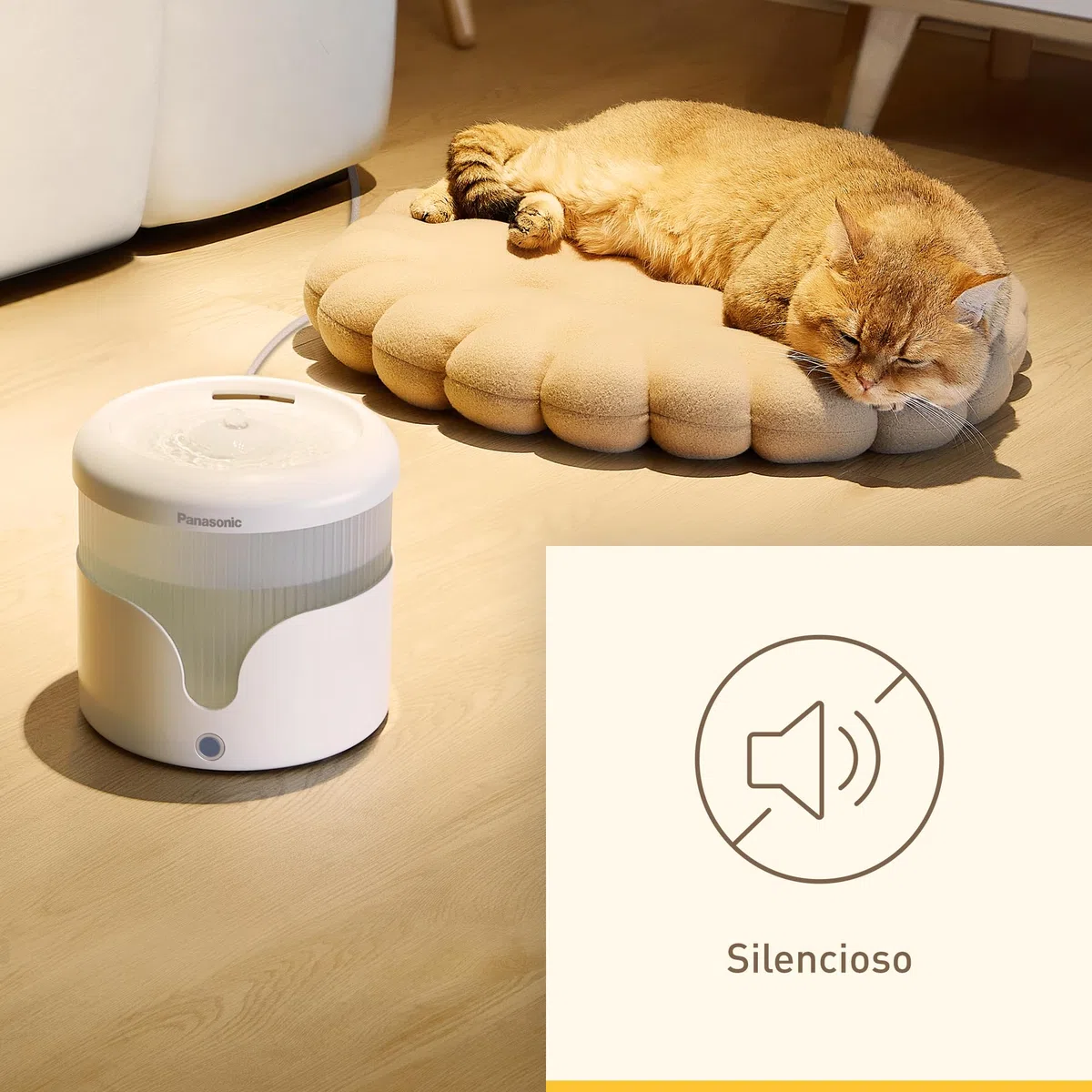 PANASONIC CP-JNW01-W Fuente de Agua para Mascotas, para Gatos y Perros de Tamaño Pequeño y Mediano, Capacidad de 1,9 L, Filtración de 4 Capas, Súper Silenciosa, Dos Modos, Blanco