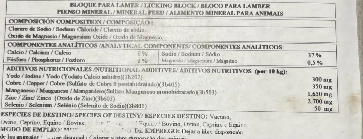 Bloque de Sal para Animales 10kg. Bloque para lamer de Sales minerales. Fortiblock