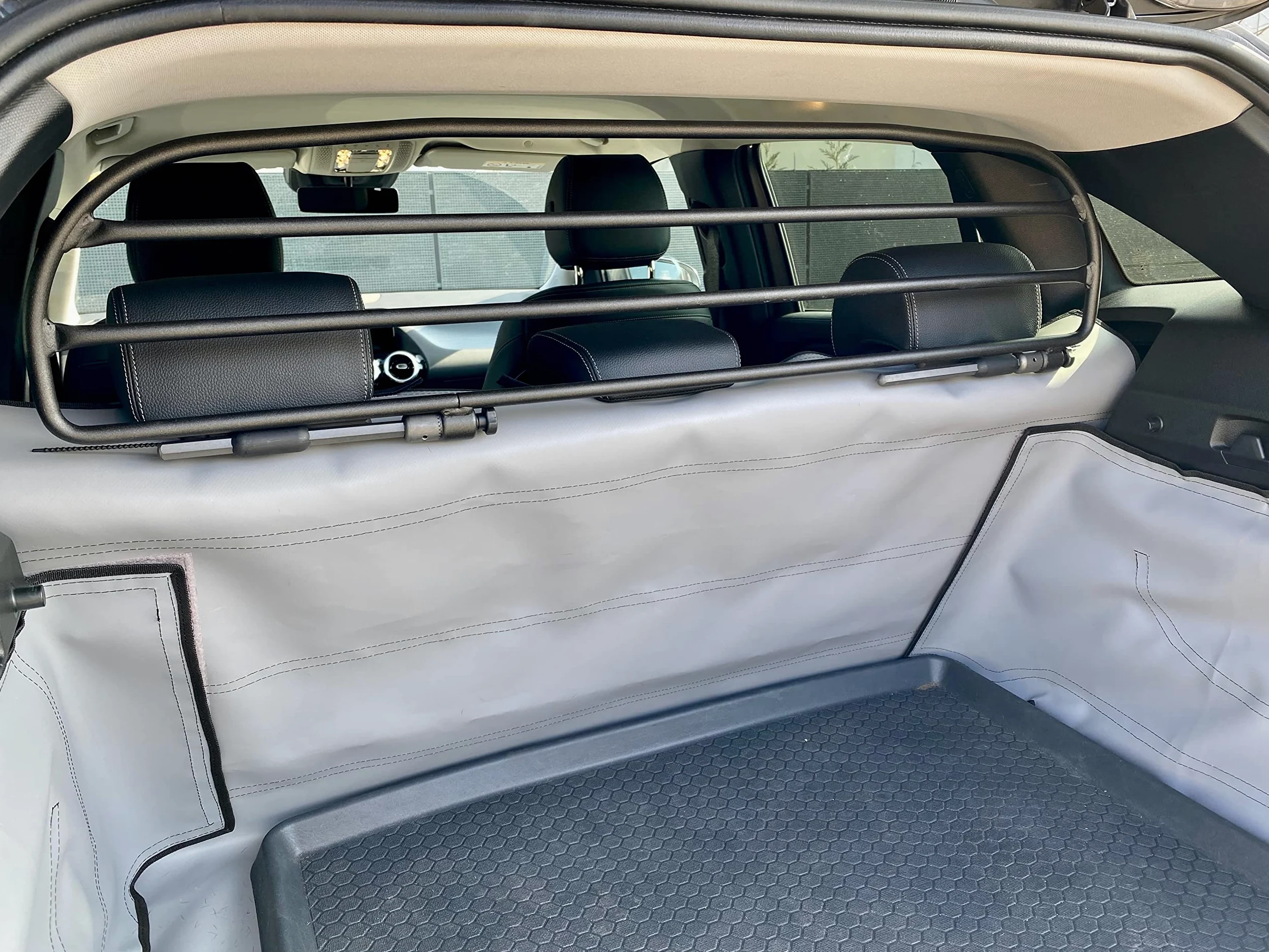 ERGOTECH Rejilla Separador protección para Mercedes GLA (de 2020-) RDA65HBG-XS kmb029, para Perros y Maletas