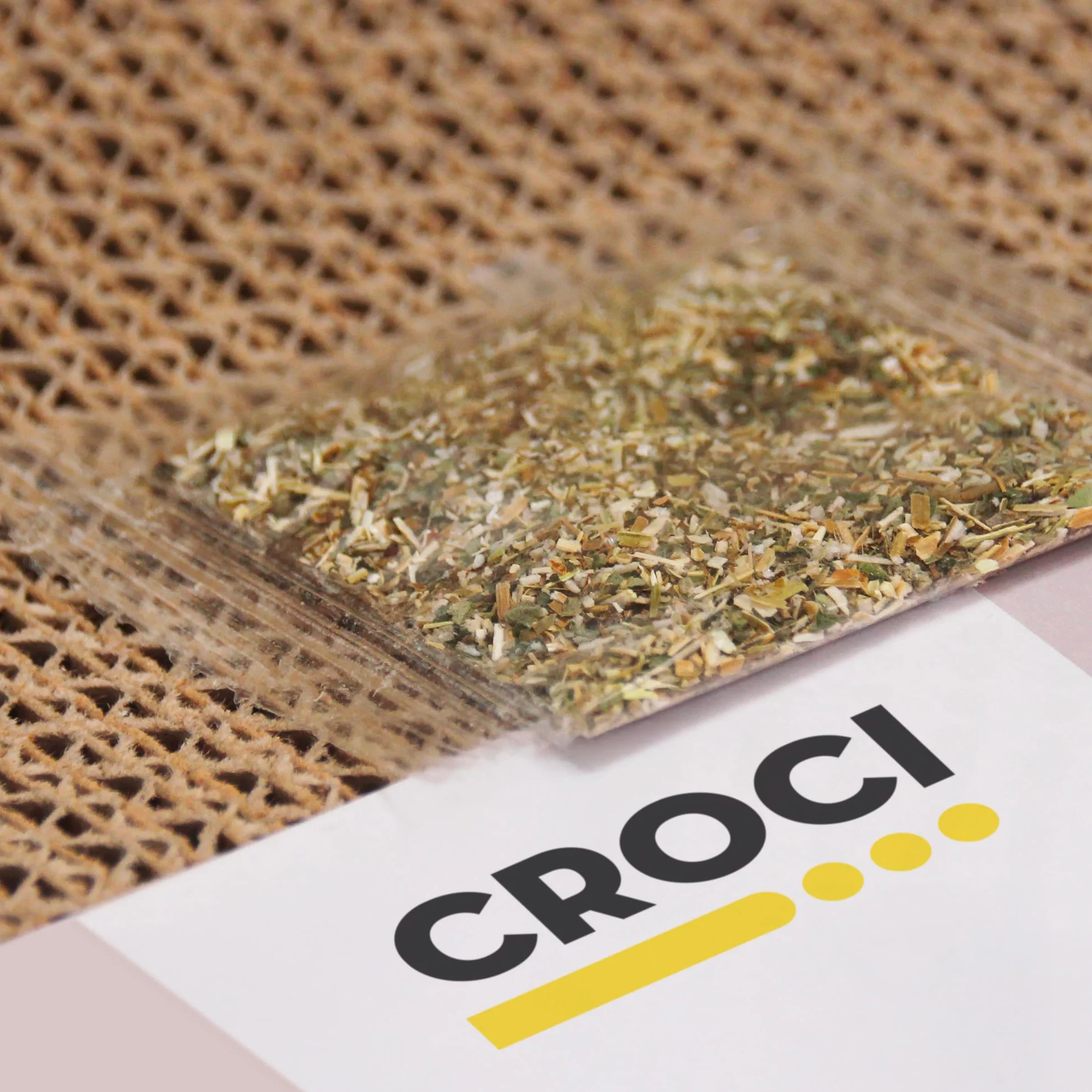 Croci Rascador Para Gatos De Cartón, Caja Cerrada Con Rascador Reversible De 2 Capas, Rascador Para Gatos Adultos, Con Dos Pisos, 50X38X35 Cm