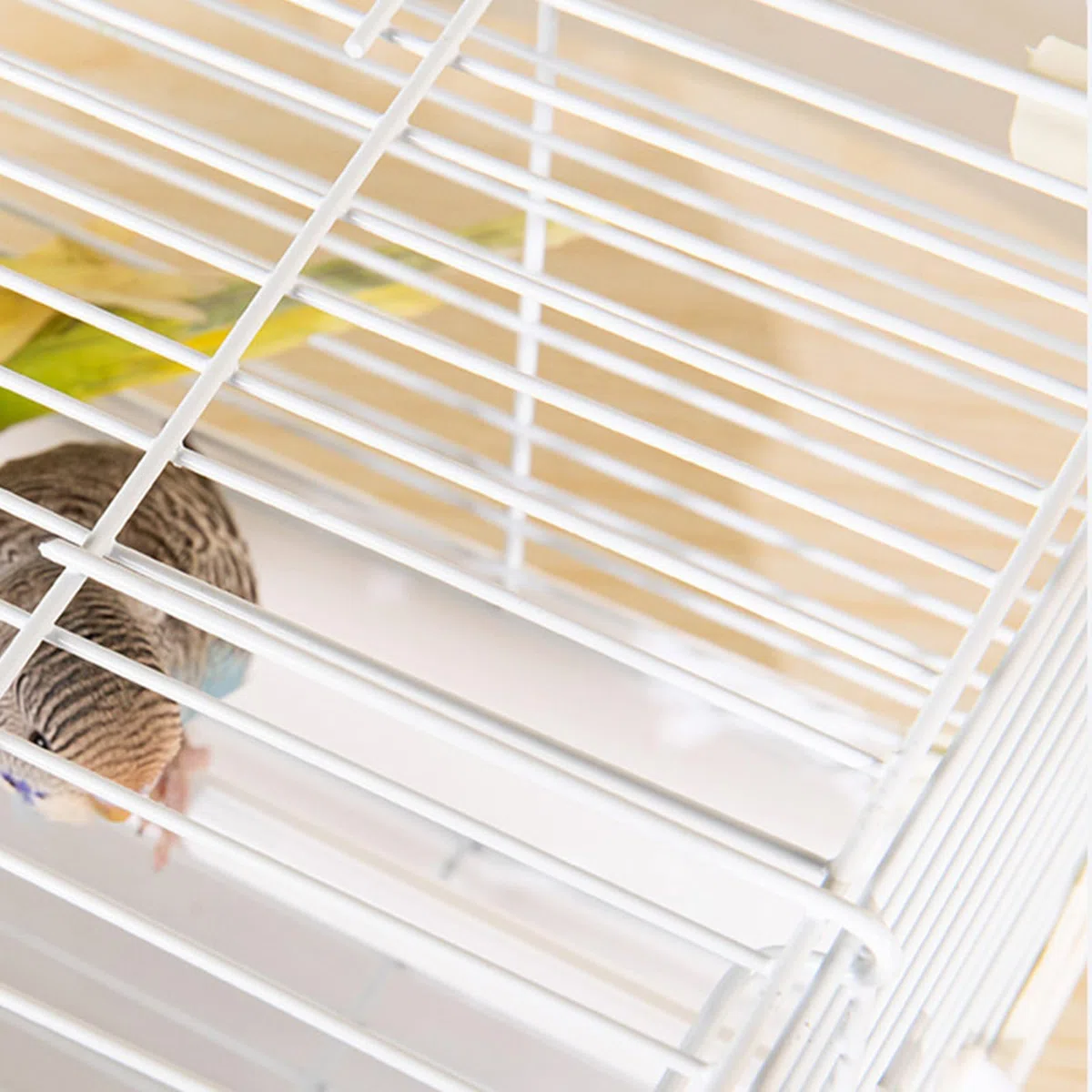 Jaula para loros, jaula de viaje para pájaros con correa para el hombro y bandeja inferior extraíble, jaulas portátiles para animales pequeños, para cacatúas, peonías, perlas, municiones